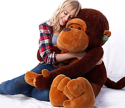 Giant Hugs Stuffed Toy